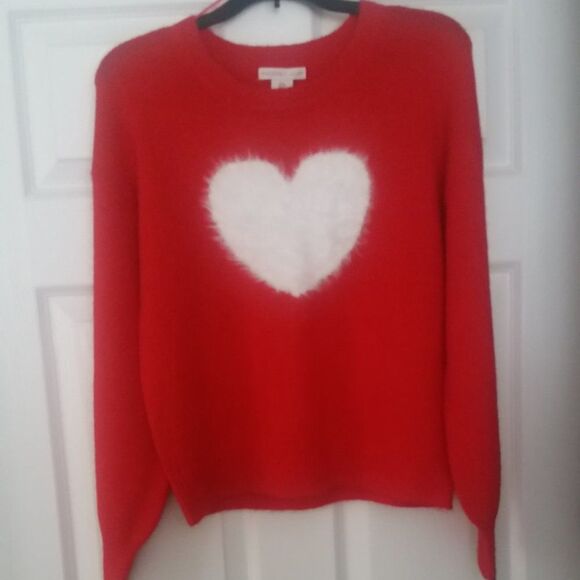 NWT Sincerely Jules "HEART" sweater - Picture 1 of 1